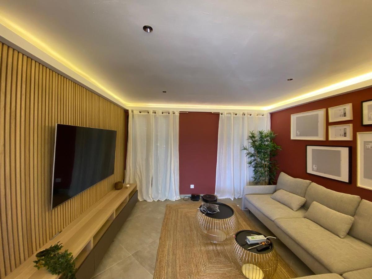 Duplex 120M2 Terrasse Vue Sur Nimes Apartment Ngoại thất bức ảnh